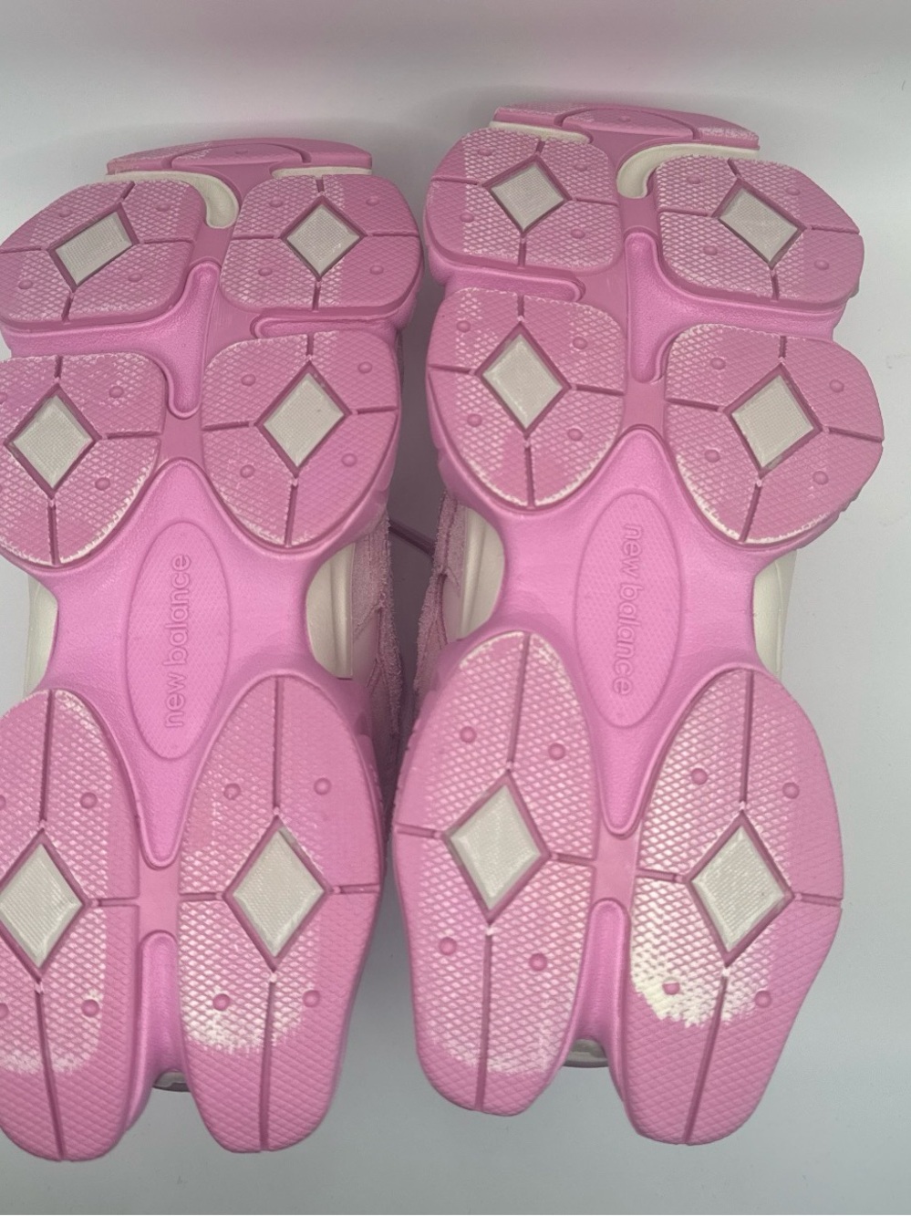 New Balance 9060 Women’s Pink Lace-Up Sneakers - Picture 3 of 5